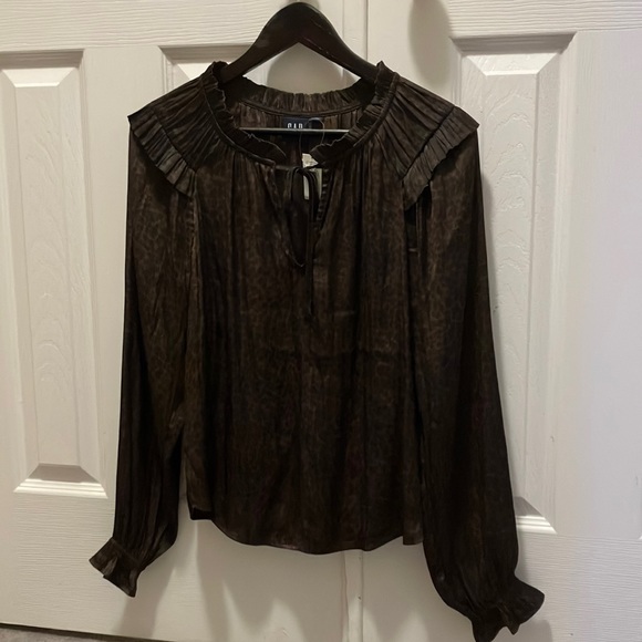 GAP Women’s Ruffle Top Small - Picture 1 of 9